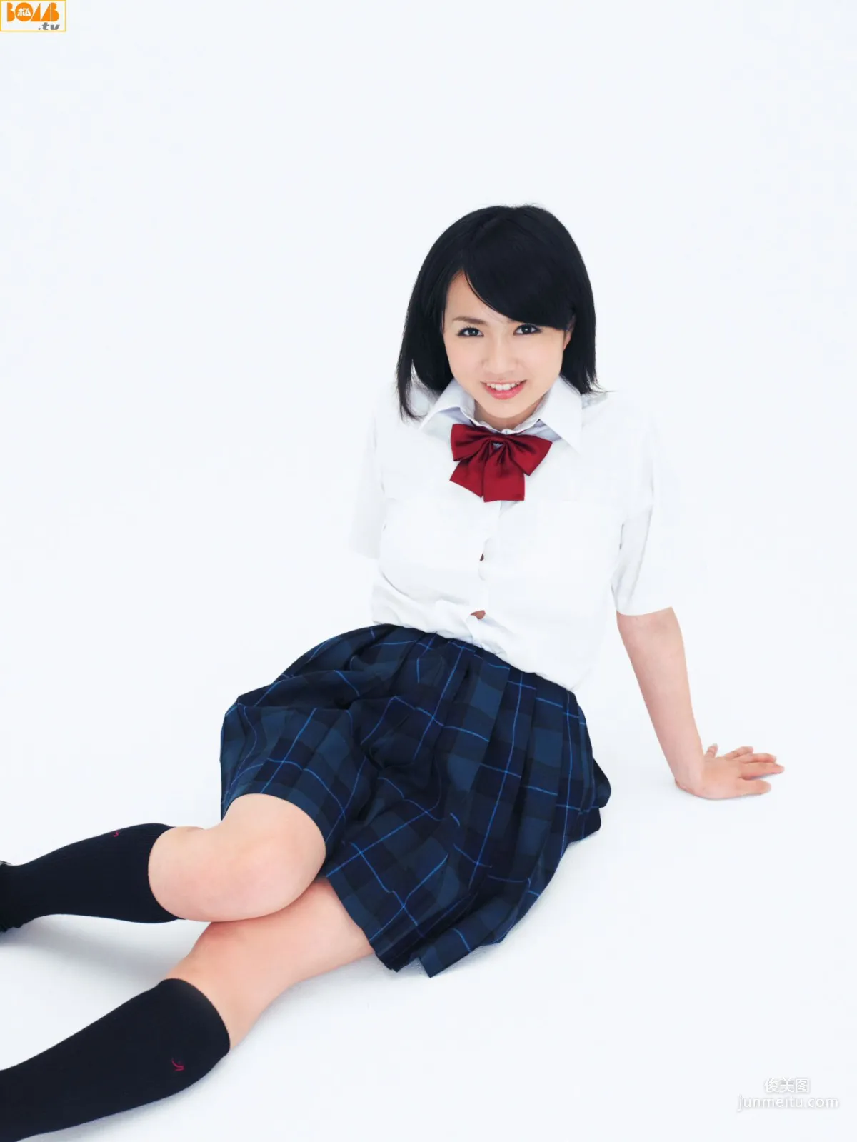 [Bomb.TV] September 2009 Issue Idoling Member Photo Set photo 7