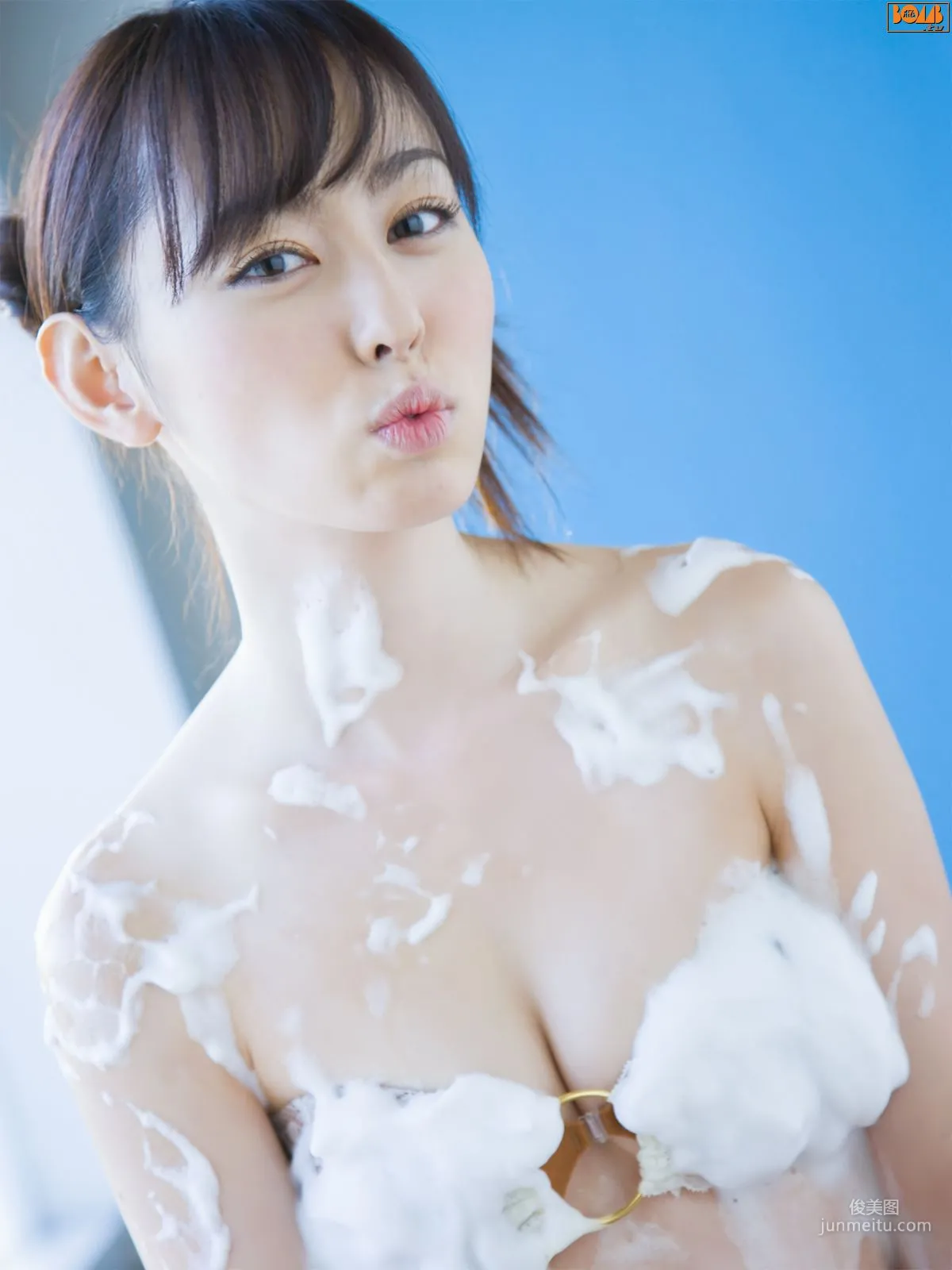 [Bomb.TV] December 2008 Issue Rina Akiyama Photo Set photo 49