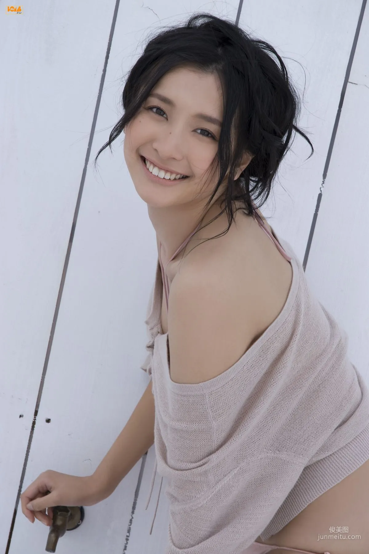 [Bomb.TV] 2008 No.05 Mami Yamasaki Photo Set photo 3
