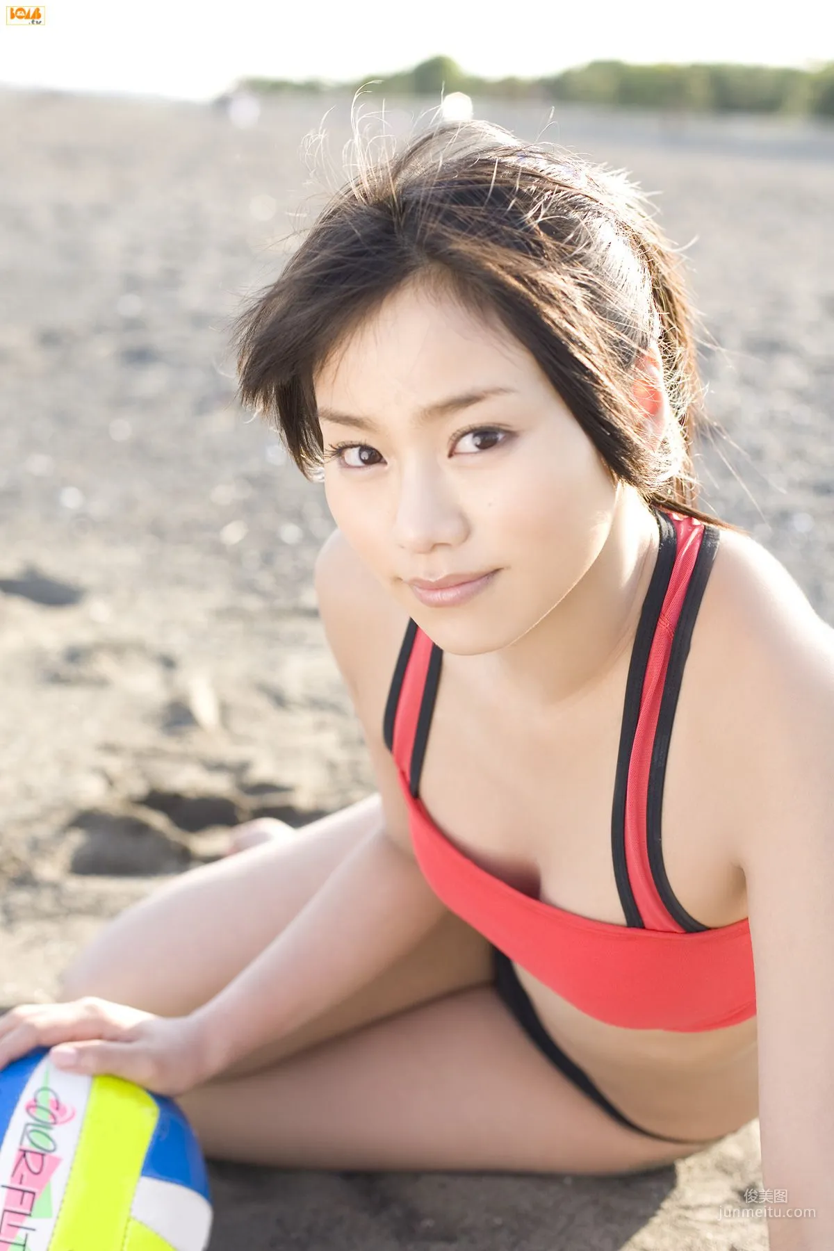[Bomb.TV] 2007 No.08 Hitomi Kaikawa Photo Set photo 45