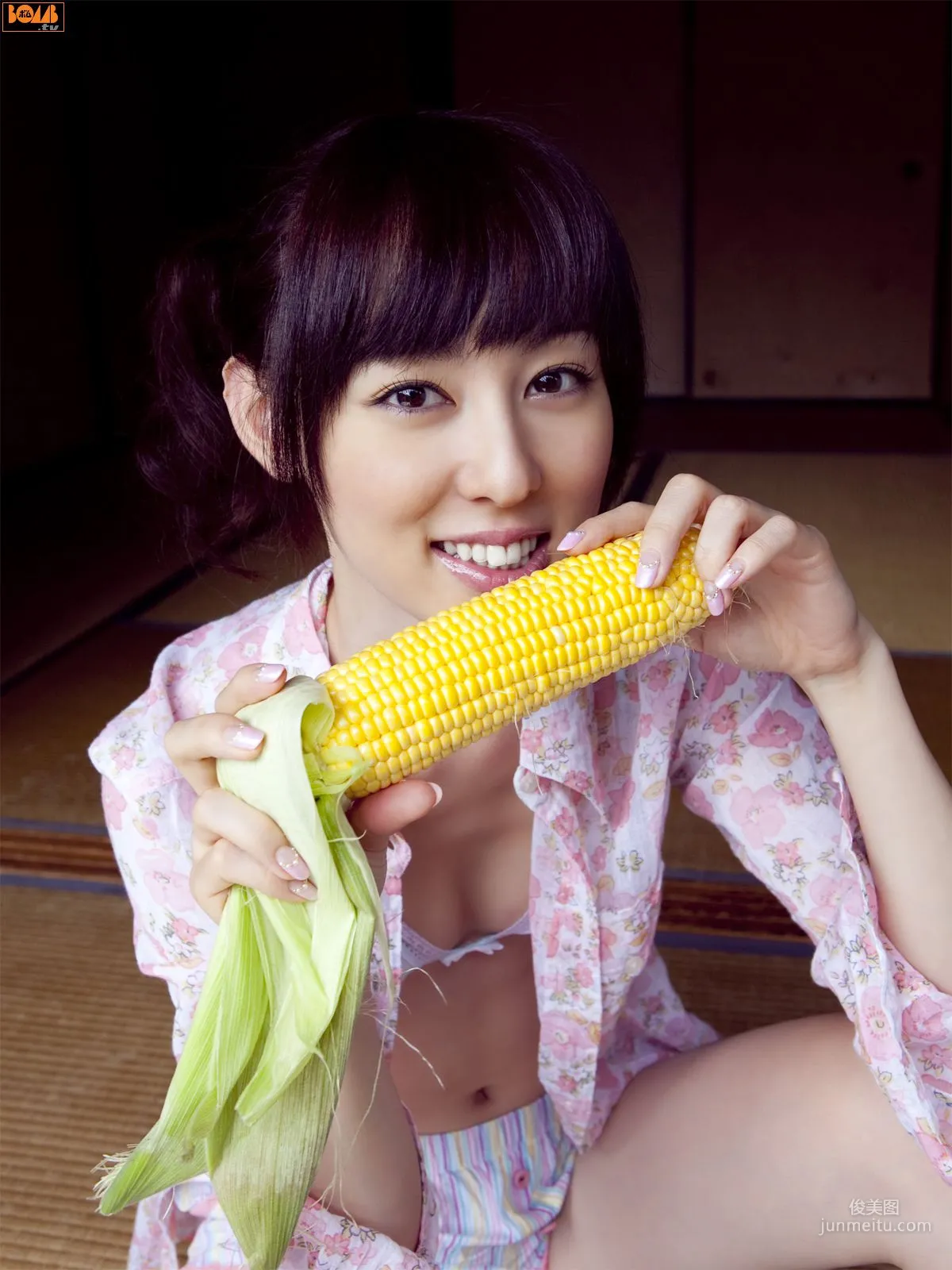 [Bomb.TV] November 2009 Issue Rina Akiyama Photo Set photo 26