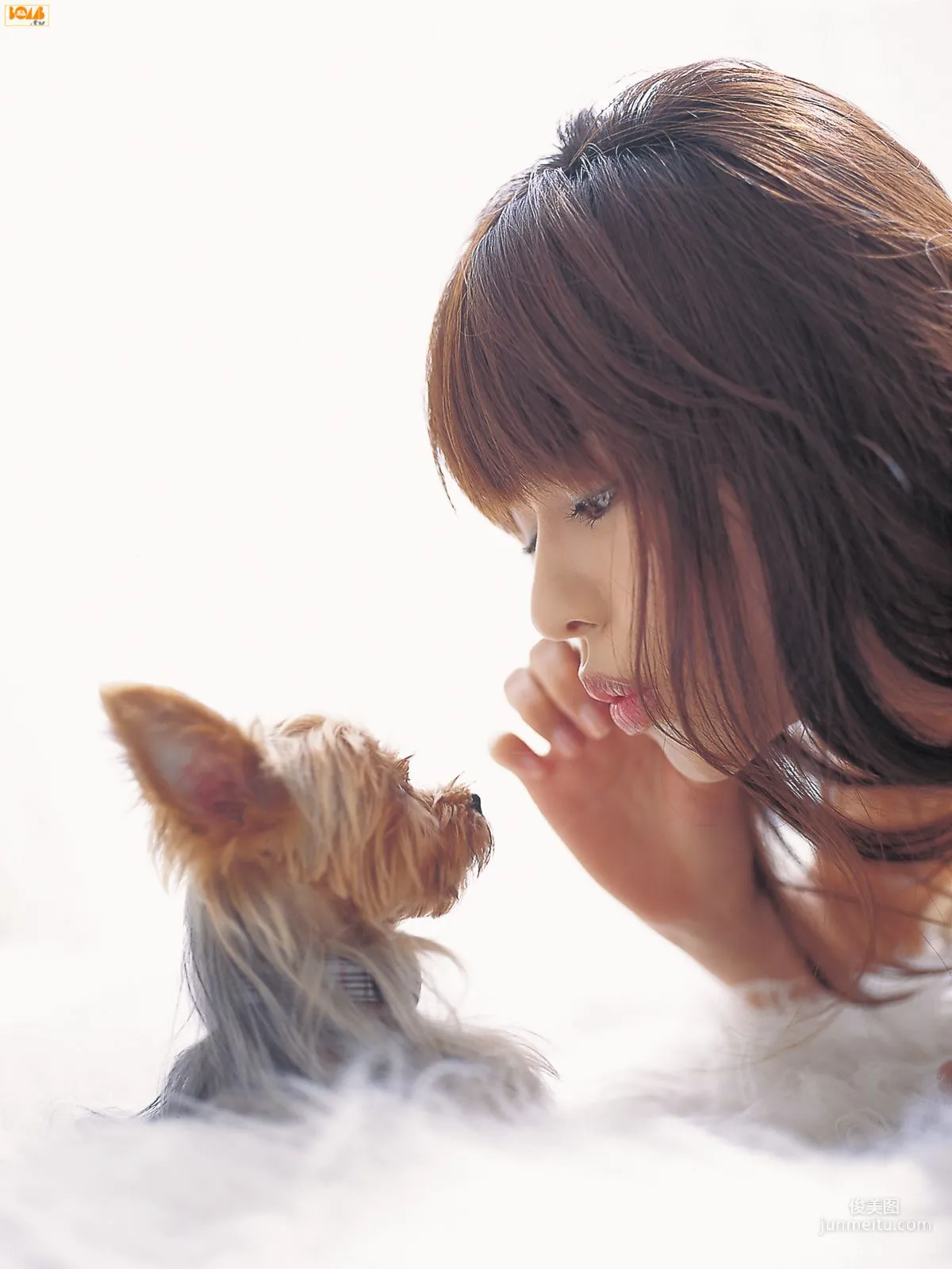 [Bomb.TV] 2007 No.08 Yuriko Shiratori Yuriko Shiratori Photo Set photo 4