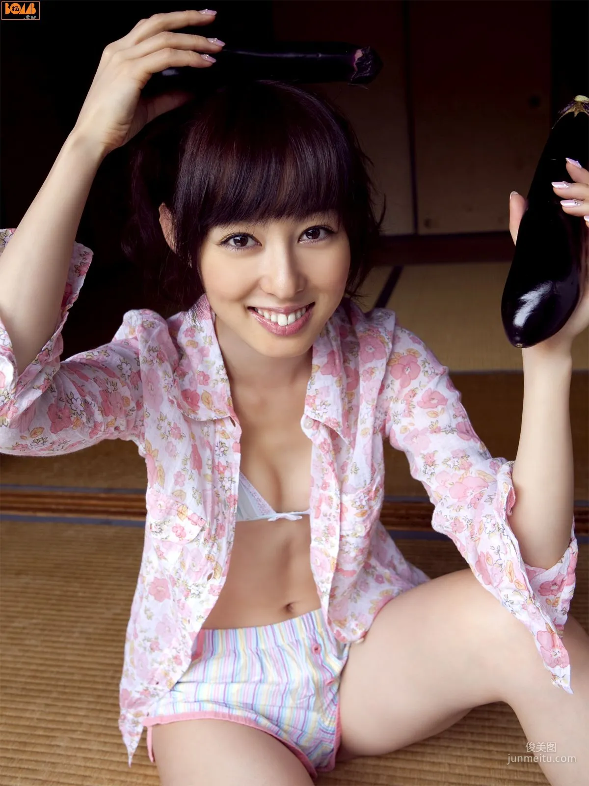 [Bomb.TV] November 2009 Issue Rina Akiyama Photo Set photo 28