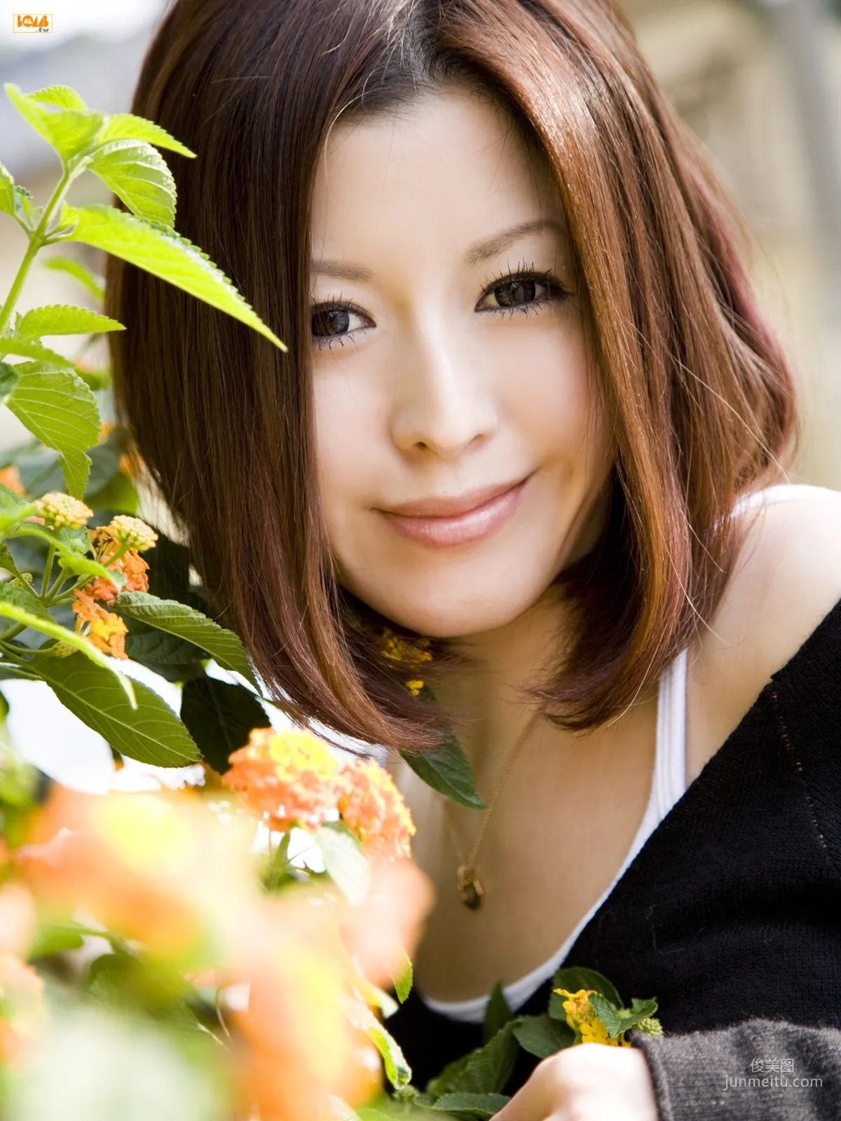 林亜紀子《ぜったい☆才色主義》寫真集 [Bomb.TV] 2008年02月刊 7