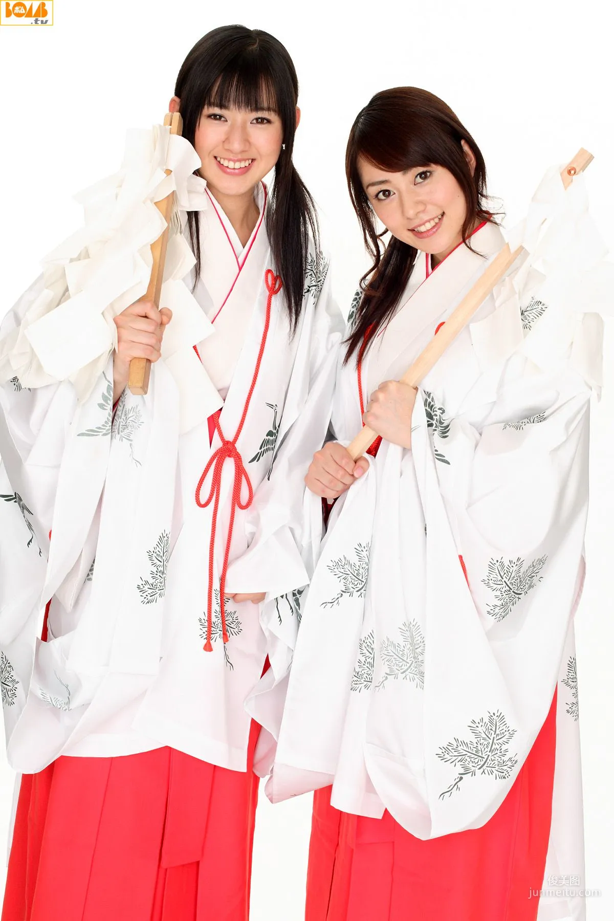 [Bomb.TV] 2007年01月刊 谷桃子& 稲生美紀 寫真集 13