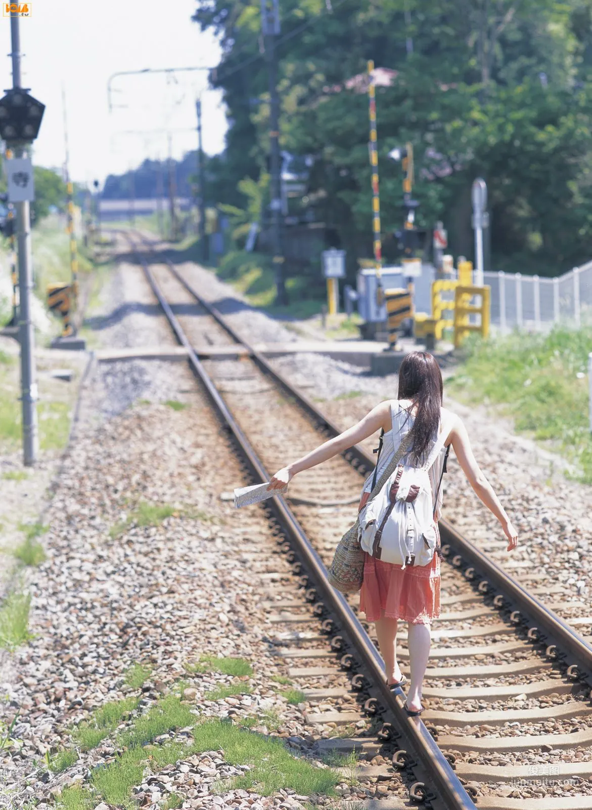 [Bomb.TV] 2006 No.07 Yui Aragaki Yui Aragaki Photo Set photo 15