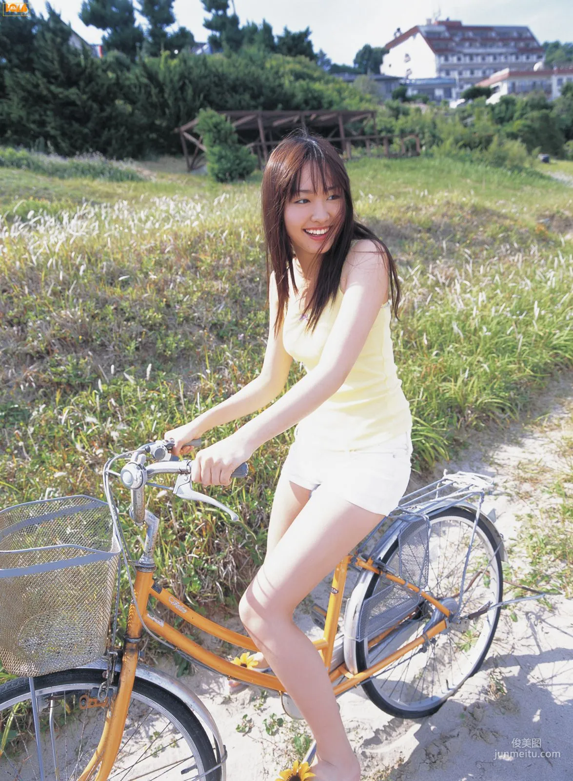 [Bomb.TV] 2006 No.07 Yui Aragaki Yui Aragaki Photo Set photo 43