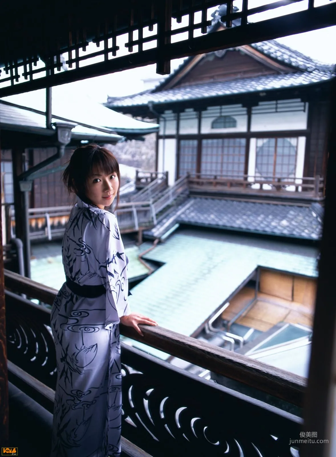 [Bomb.TV] 2005 June Issue Aikawa Yuzuki Yuzuki Aikawa / Yuzuki Aikawa Photo Set photo 6