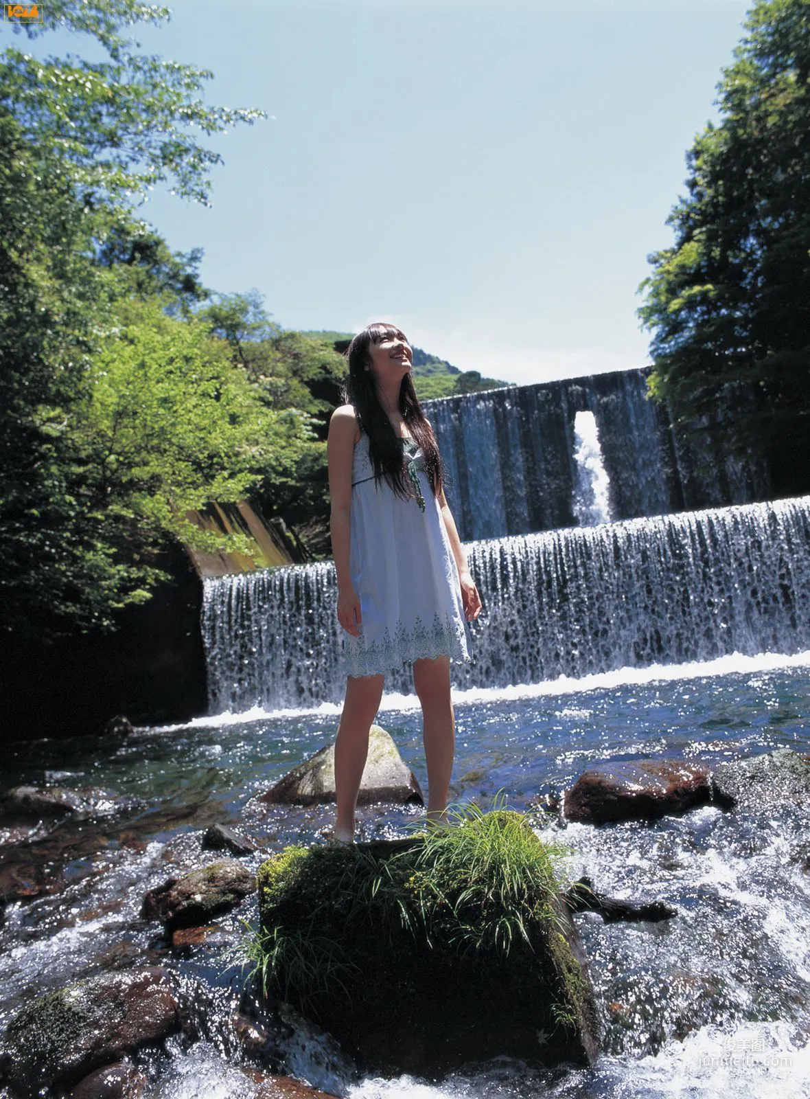 [Bomb.TV] 2006 No.07 Yui Aragaki Yui Aragaki Photo Set photo 37