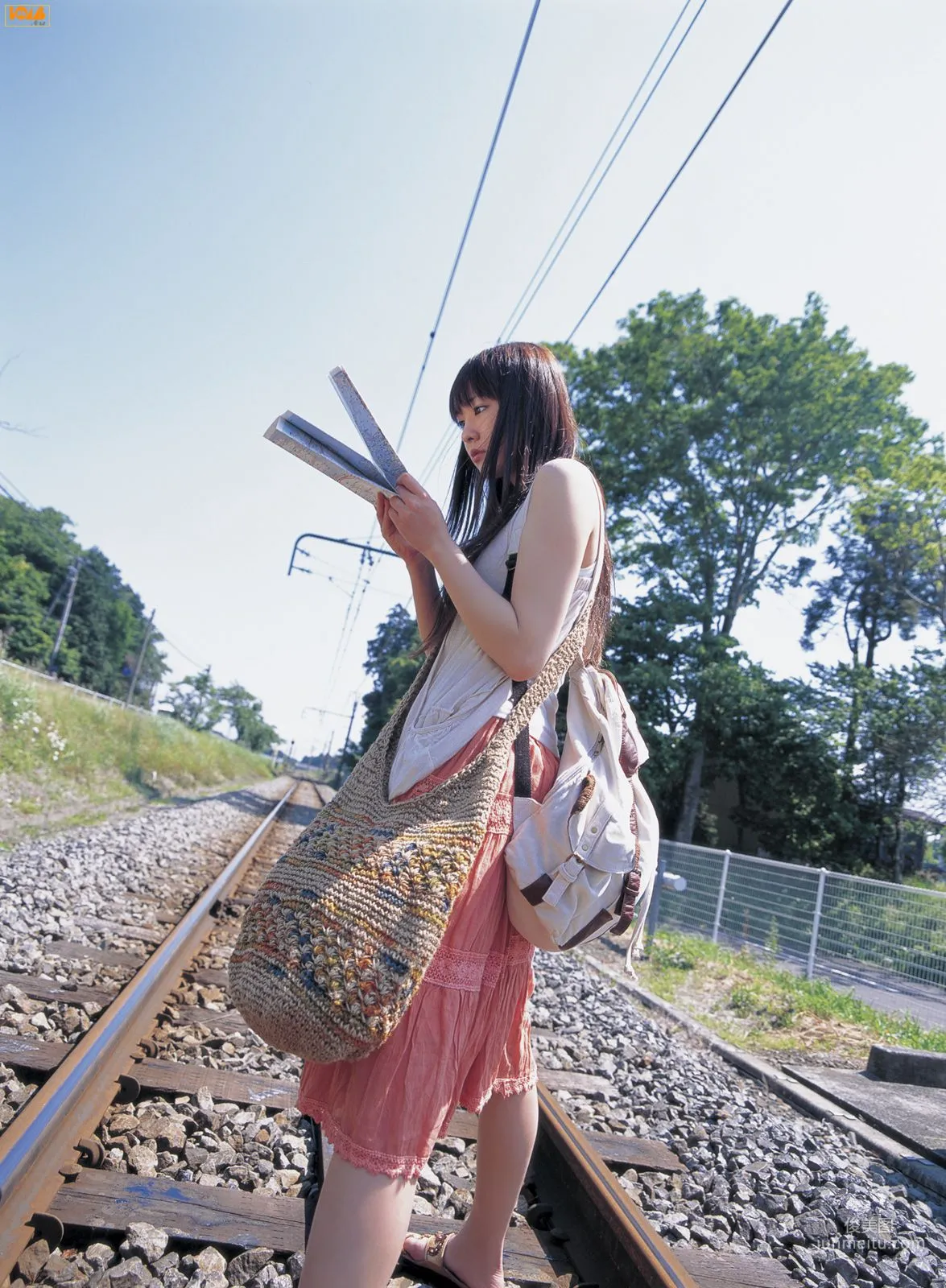[Bomb.TV] 2006 No.07 Yui Aragaki Yui Aragaki Photo Set photo 20