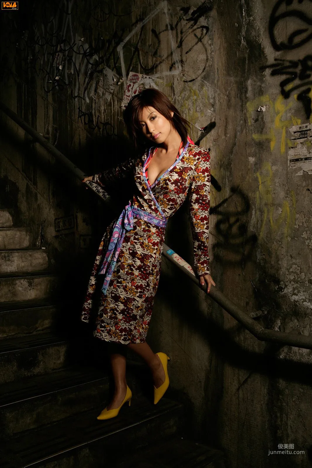 [Bomb.TV] 2006 April Issue Mariko Okubo Photo Set photo 7