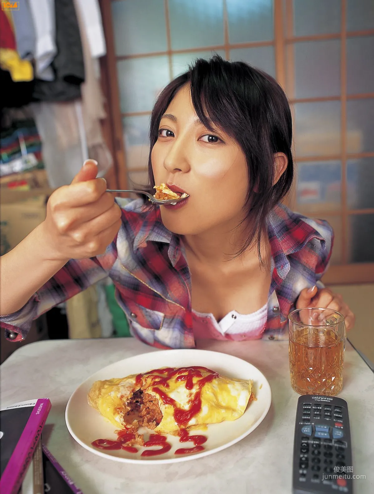 [Bomb.TV] April 2006 Issue Yoko Kumada Photo Set photo 10