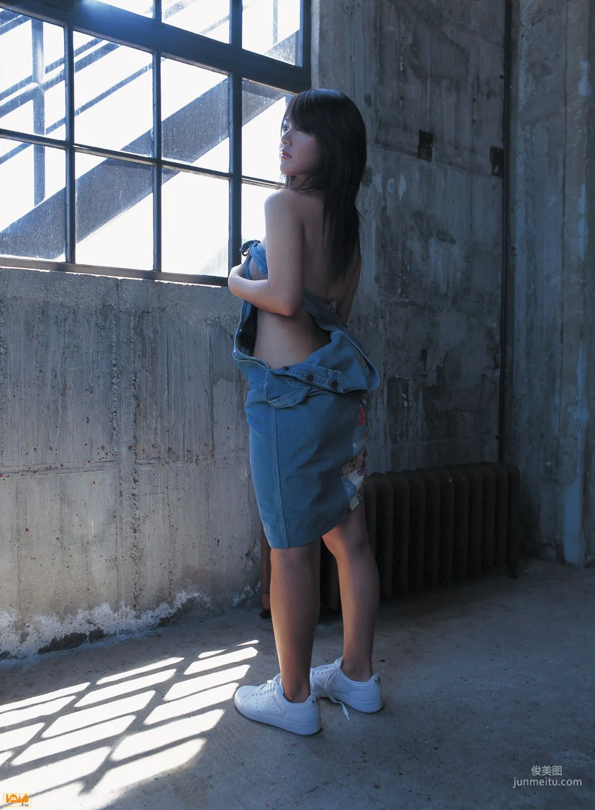[Bomb.TV] June 2005 Issue Isoyama Sayaka Sayaka Isoyama Photo Set photo 8
