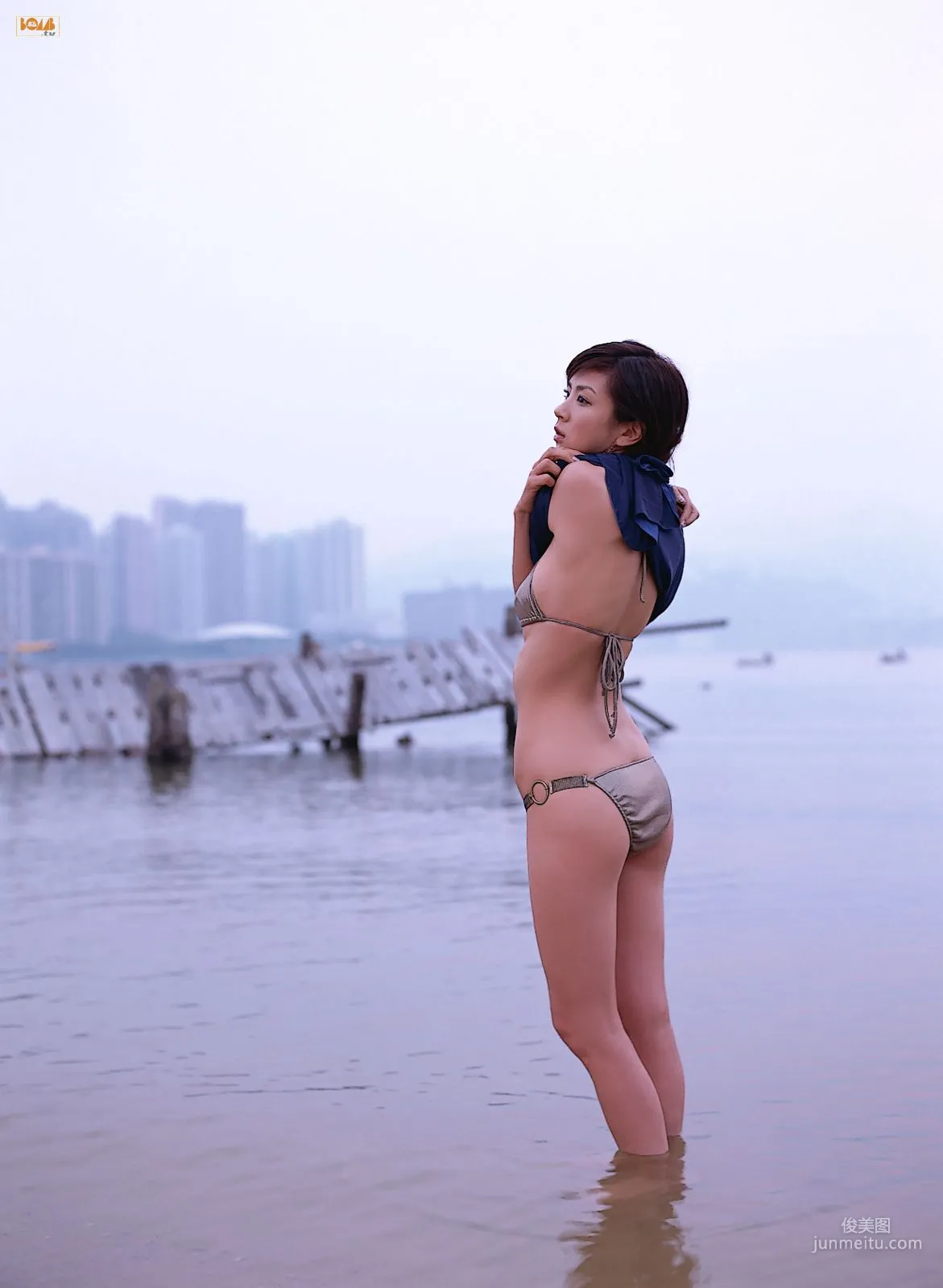 [Bomb.TV] December 2006 Issue Aki Hoshino Photo Set photo 16