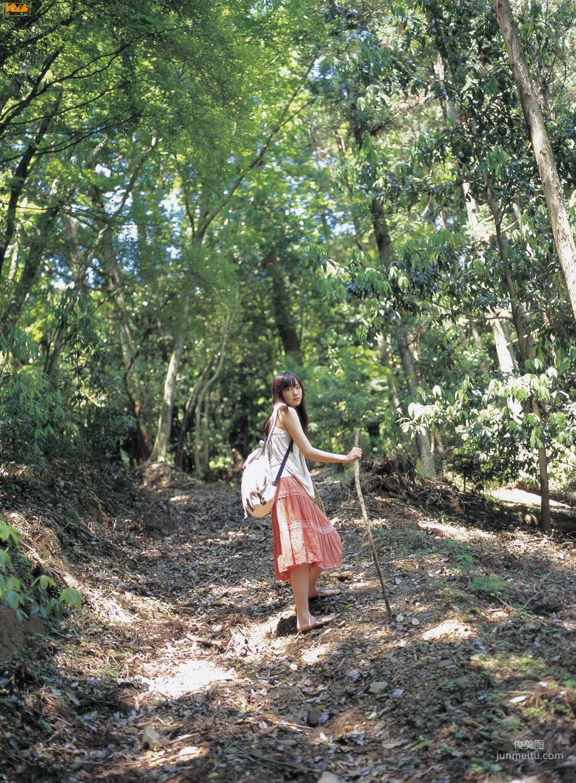 [Bomb.TV] 2006 No.07 Yui Aragaki Yui Aragaki Photo Set photo 22