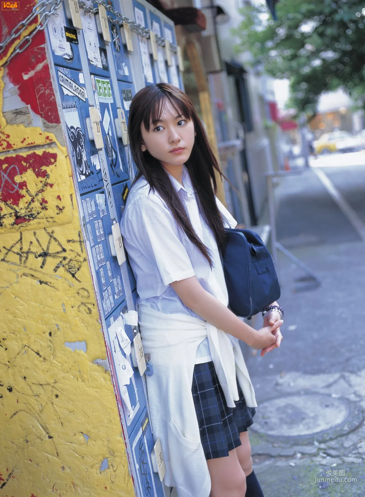 [Bomb.TV] 2006 No.07 Yui Aragaki Yui Aragaki Photo Set photo 7