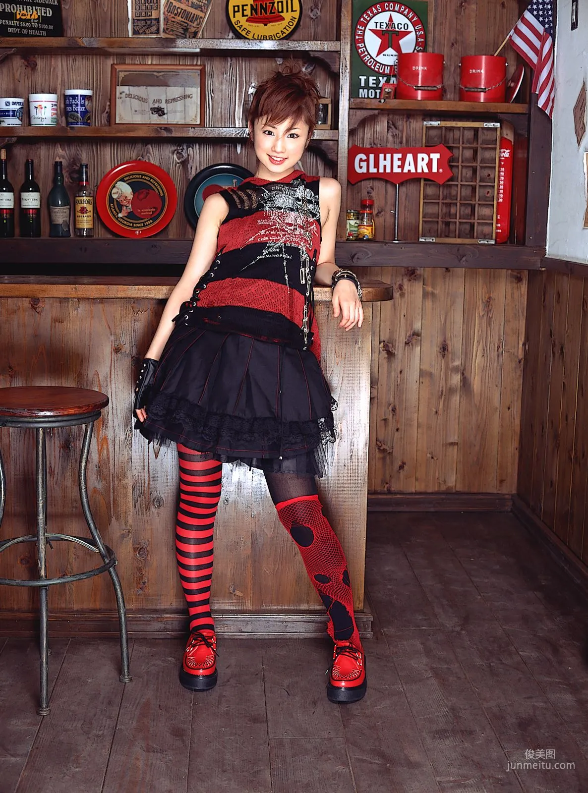 [Bomb.TV] 2006年10月刊 Yuko Ogura 小倉優子 寫真集 16