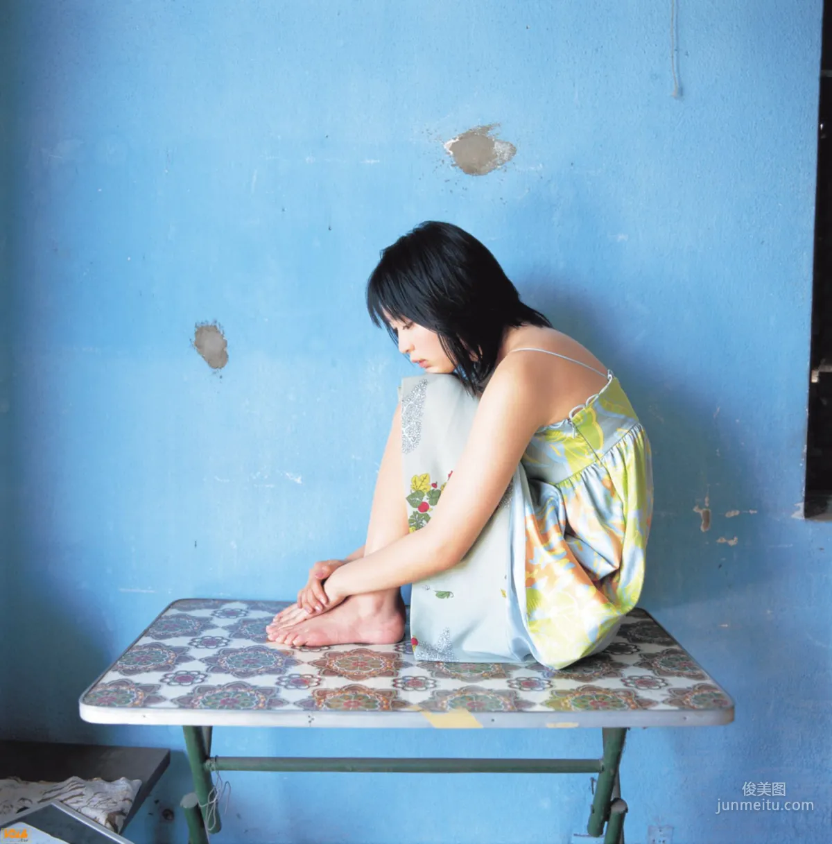 黒川芽以《Nina – Special Wallpaper》 寫真集 [Bomb.TV] 2004年12月刊 4