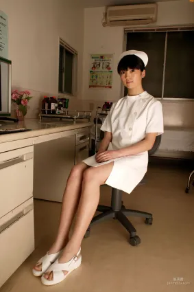 [Bomb.TV] 鶴海靜香 Shizuka Tsurumi 《WaterMelon》寫真集
