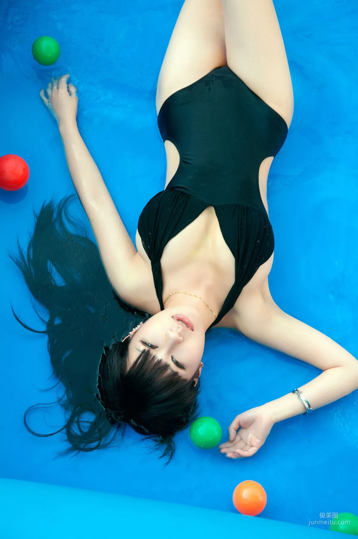 Su Keke, Surging Waves, Smiling Cold Beauty [TuiGirl] No.005 Photo Set photo 34