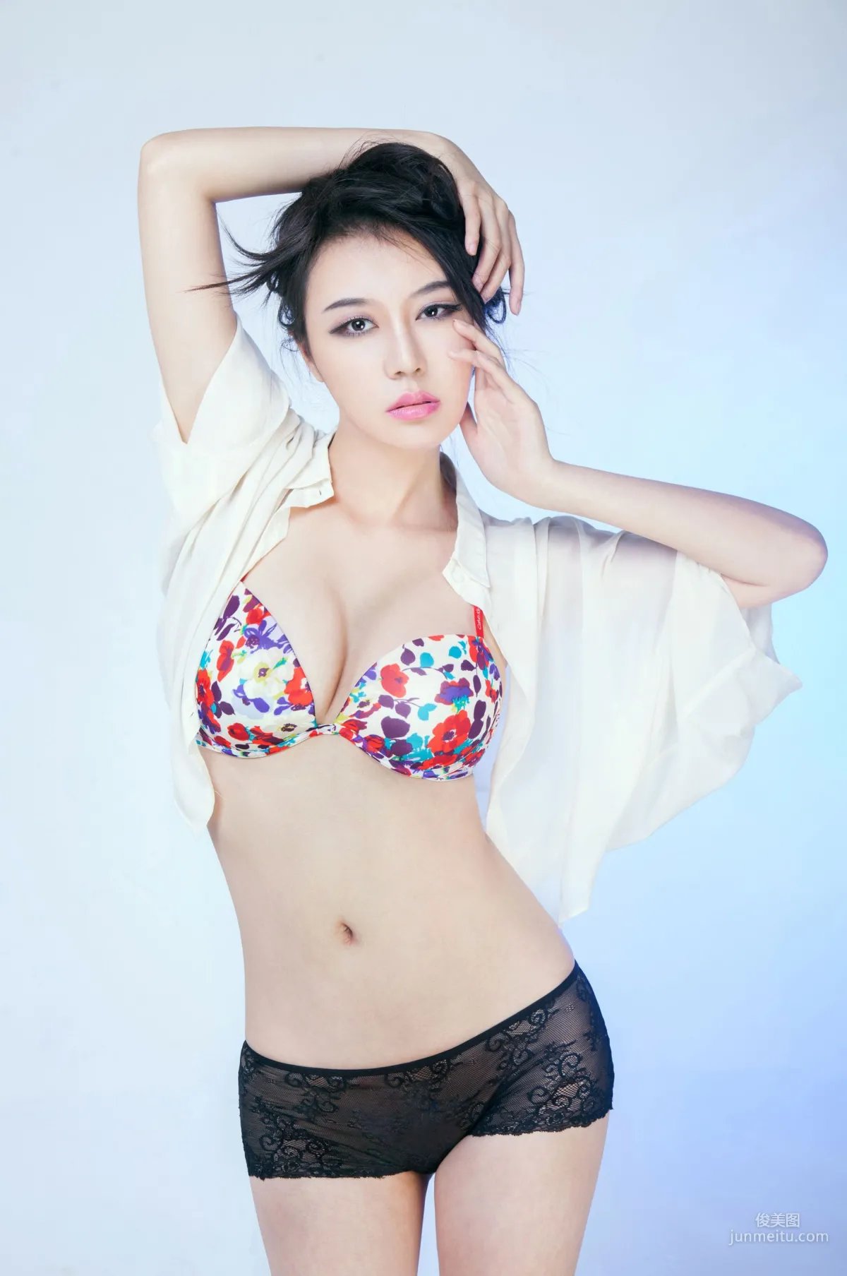 Ni Tingting Well-Proportioned and Gentle, Fresh and Dazzling [TuiGirl] No.008 Photo Set photo 12