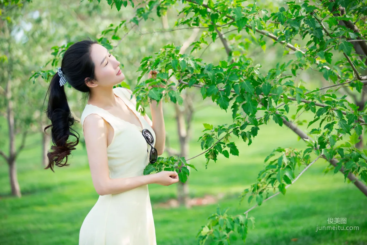 Tan Bing, The Beauty of Charm and Plumpness, Sexy to the Bone [TuiGirl] No.056 Photo Set photo 13