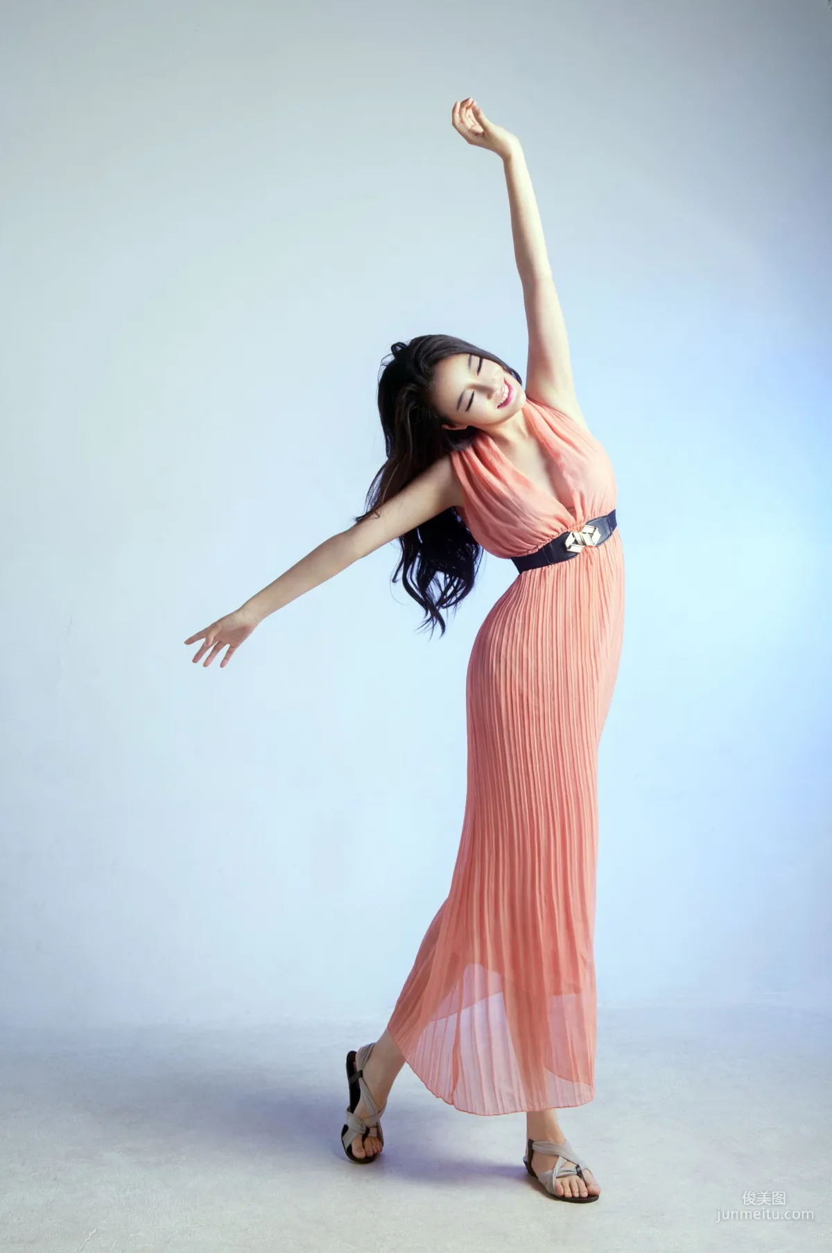 Ni Tingting Well-Proportioned and Gentle, Fresh and Dazzling [TuiGirl] No.008 Photo Set photo 2