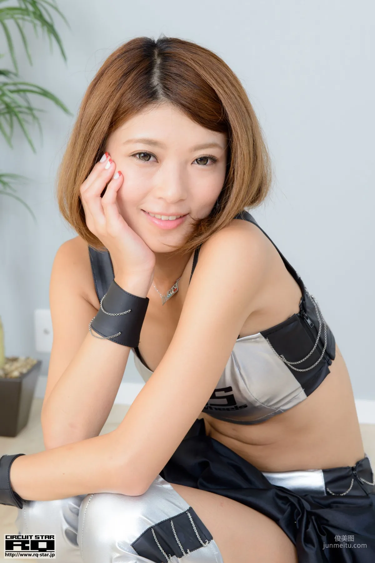 [RQ-STAR] NO.00966 Yoshika Tsujii 辻井美香 Race Queen 賽車女郎 寫真集 43