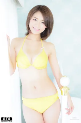 [RQ-STAR] NO.00967 Yumi 優実/優實 Swim Suits 寫真集
