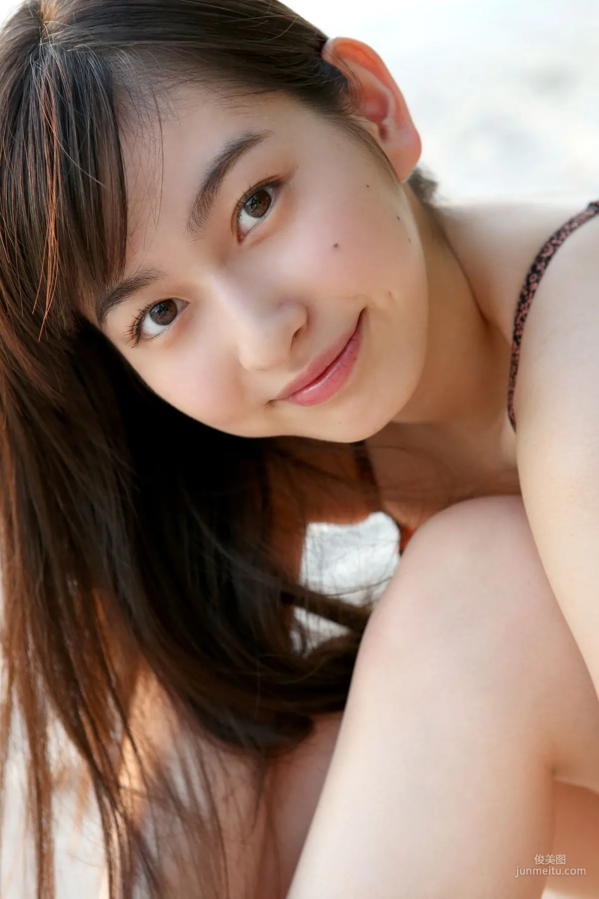 Akari Uemura/Akari Uemura [Hello! Project Digital Books] Vol.150 Photo Set photo 14