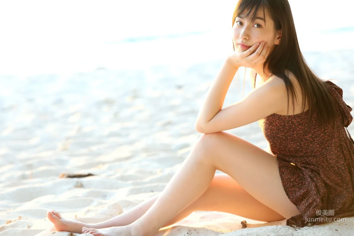 Akari Uemura/Akari Uemura [Hello! Project Digital Books] Vol.150 Photo Set photo 11