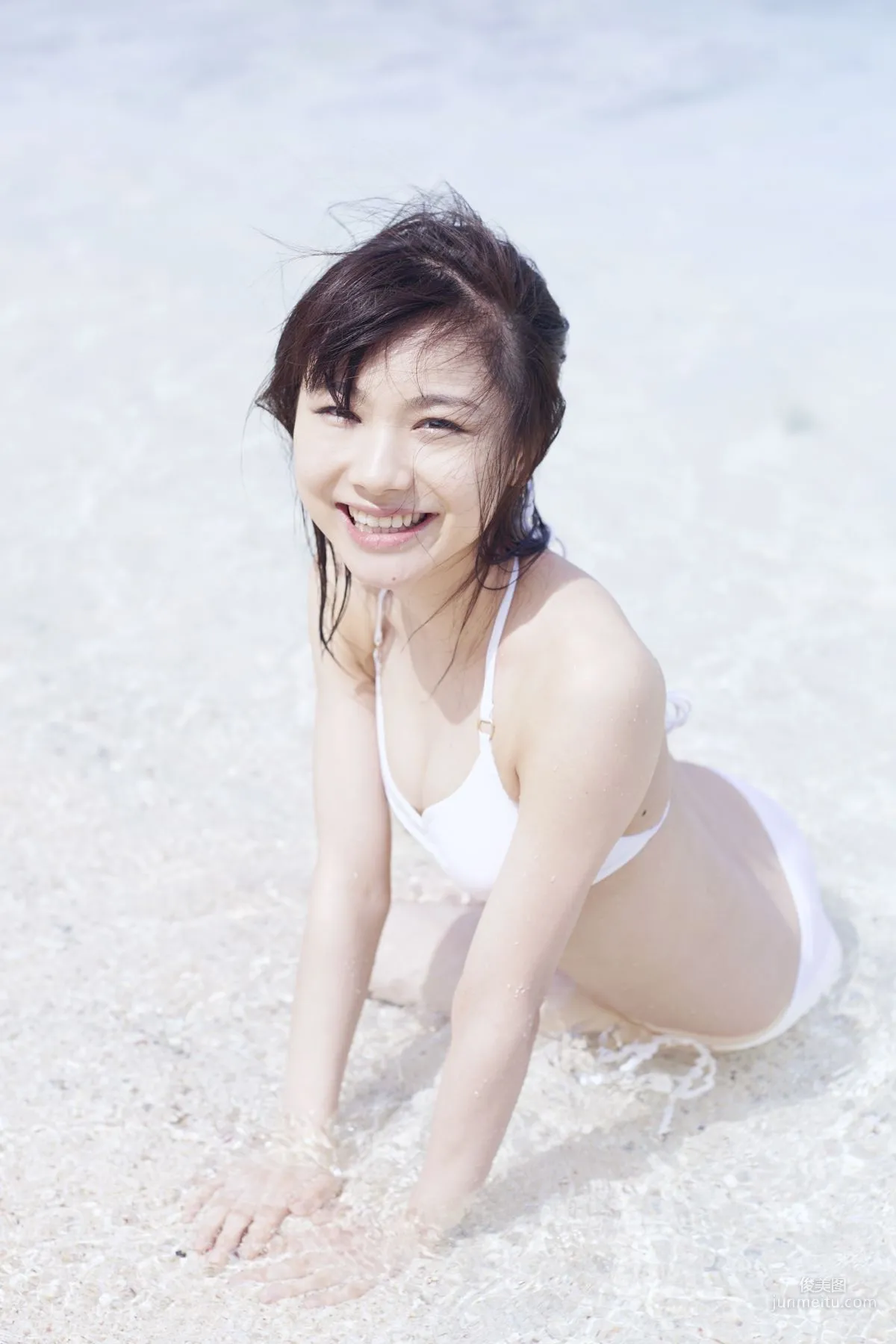 Ayumi Ishida [Hello! Project Digital Books] Vol.149 Photo Set photo 5