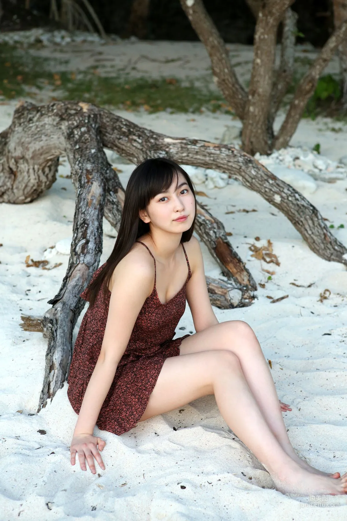 Akari Uemura/Akari Uemura [Hello! Project Digital Books] Vol.150 Photo Set photo 19