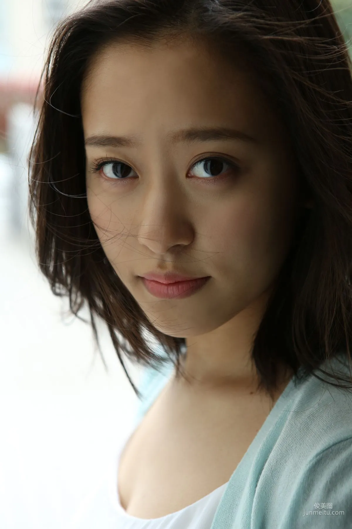 Sakura Oda [Hello! Project Digital Books] Vol.148 Photo Set photo 76