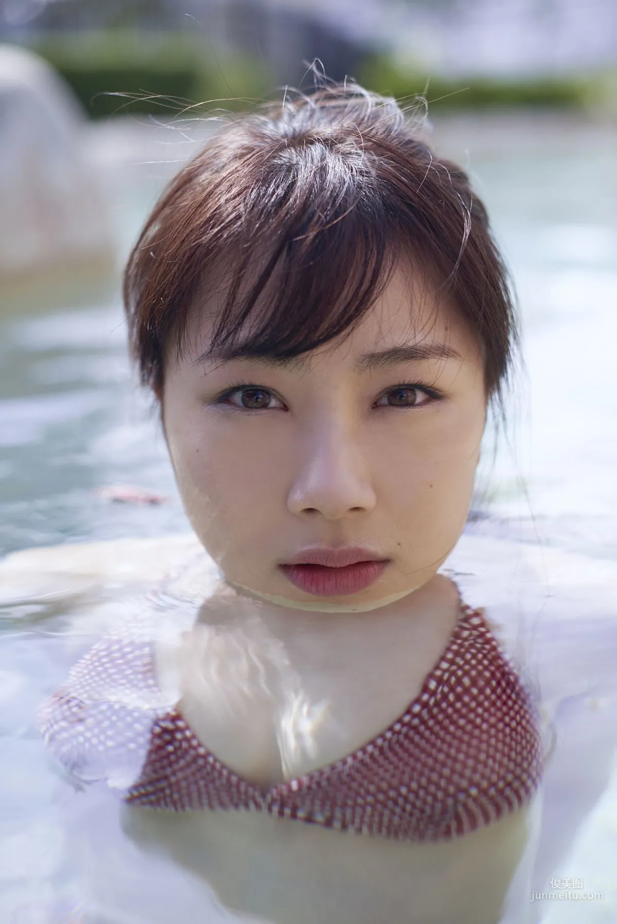 Ayumi Ishida [Hello! Project Digital Books] Vol.149 Photo Set photo 39
