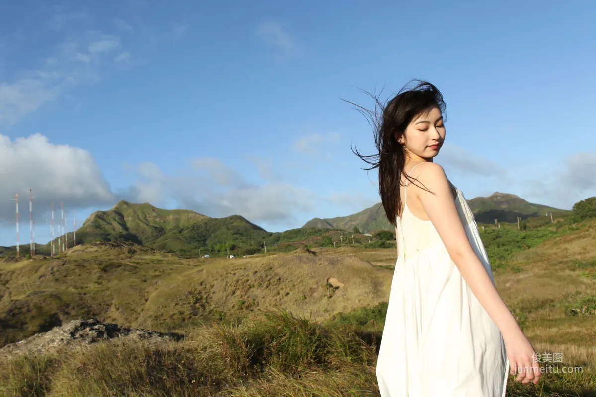 Akari Uemura [Hello! Project Digital Books] Vol.151 Photo Set photo 61
