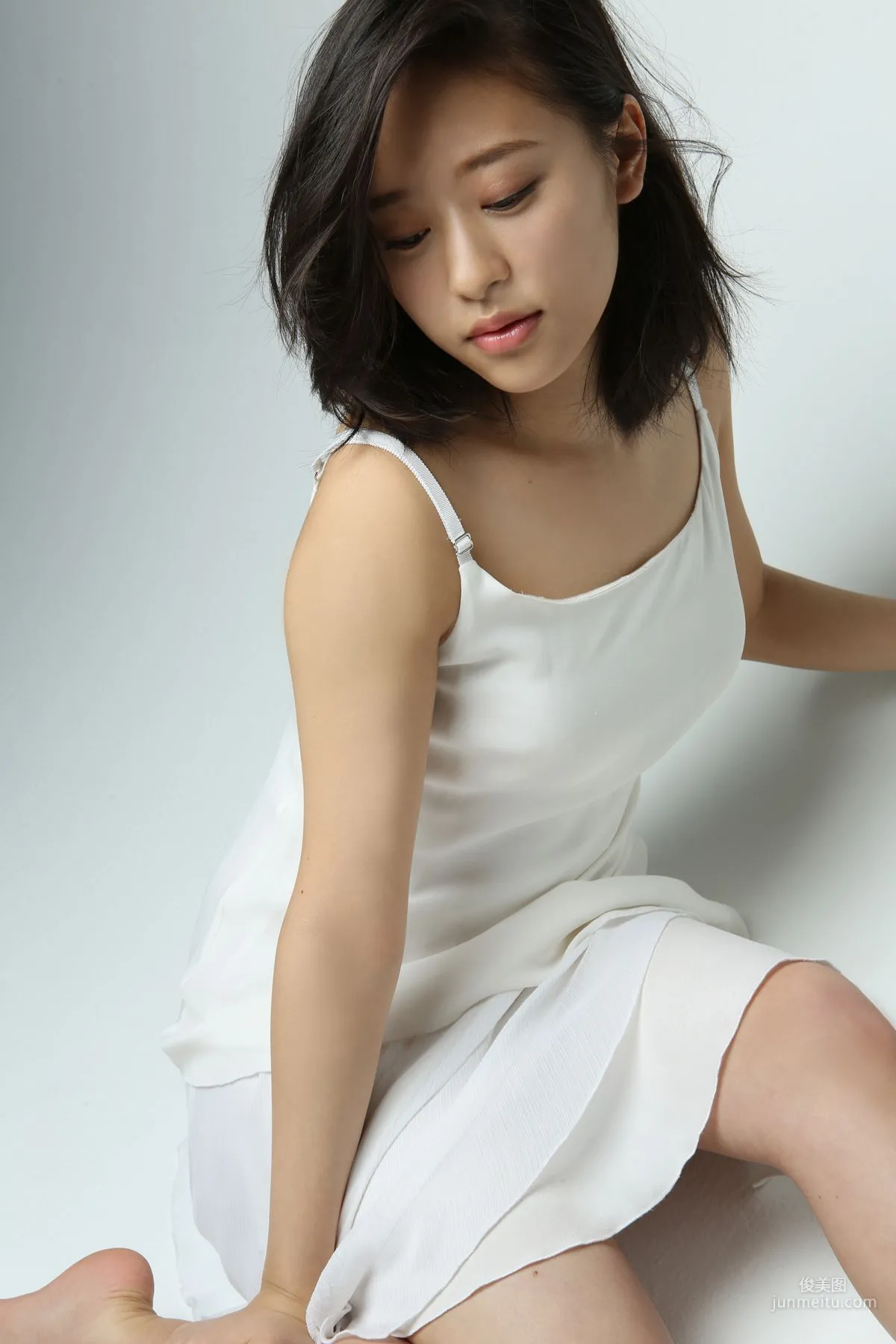 Sakura Oda [Hello! Project Digital Books] Vol.148 Photo Set photo 82