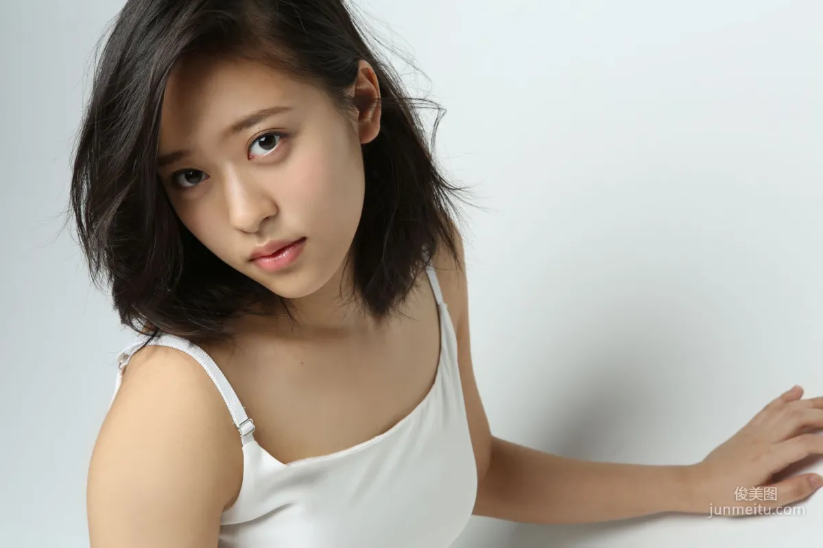 Sakura Oda [Hello! Project Digital Books] Vol.148 Photo Set photo 83