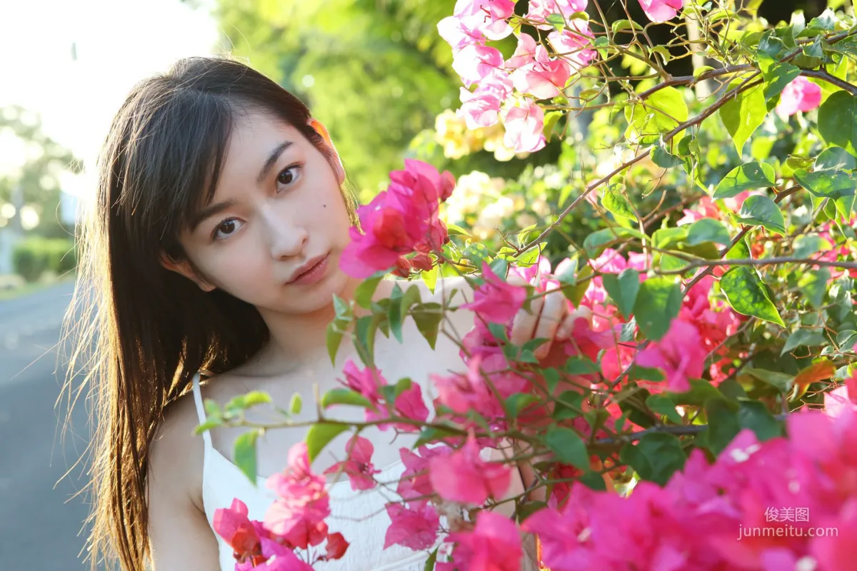 Akari Uemura [Hello! Project Digital Books] Vol.151 Photo Set photo 76