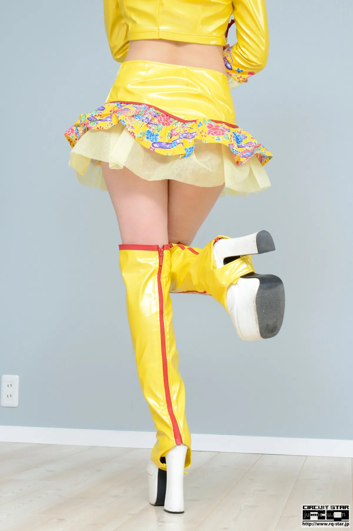 [RQ-STAR] NO.00931 Nozomi Misaki 心咲のぞみ/心咲望 Race Queen 寫真集 19