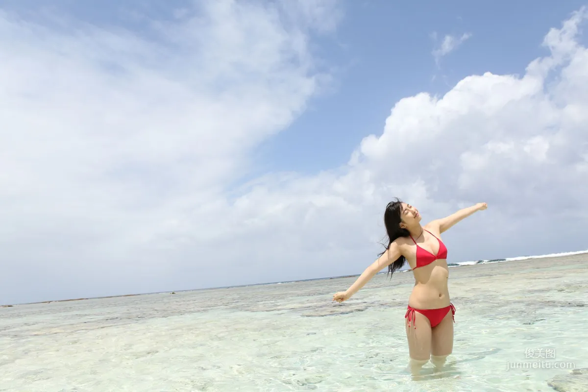 Akari Uemura [Hello! Project Digital Books] Vol.151 Photo Set photo 36