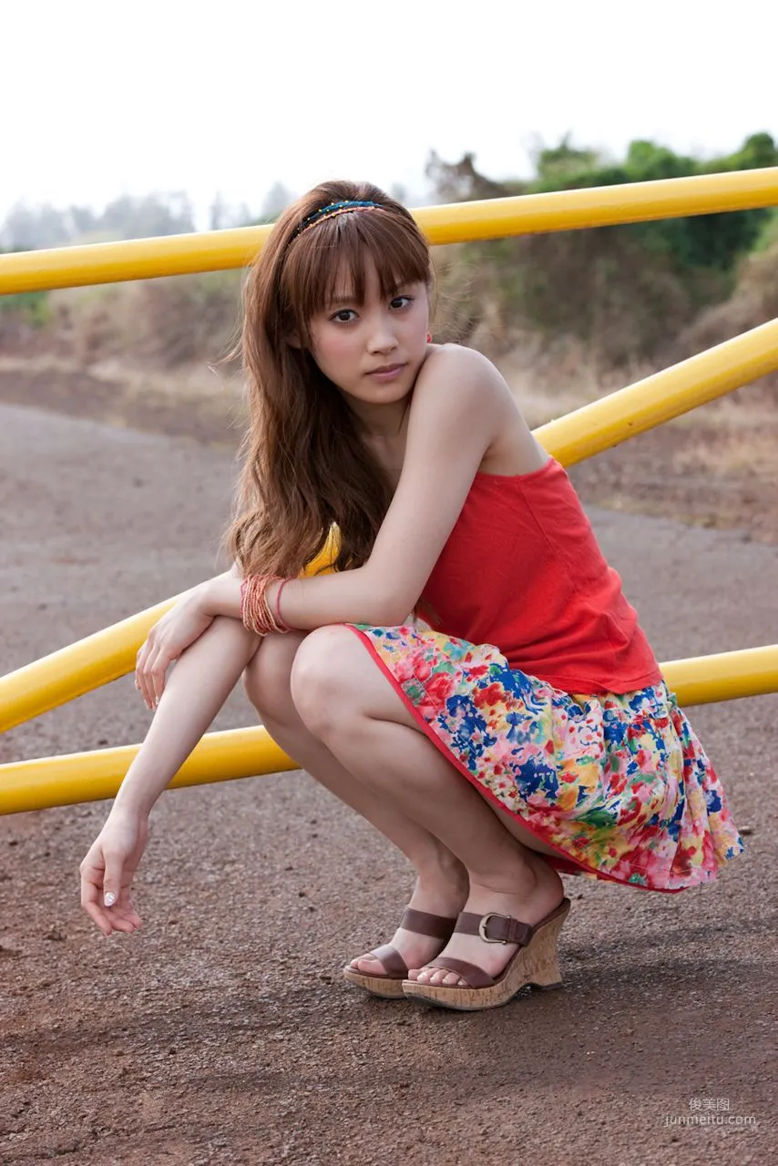 Ai Takahashi [Hello! Project Digital Books] Vol.74 Photo Set photo 35