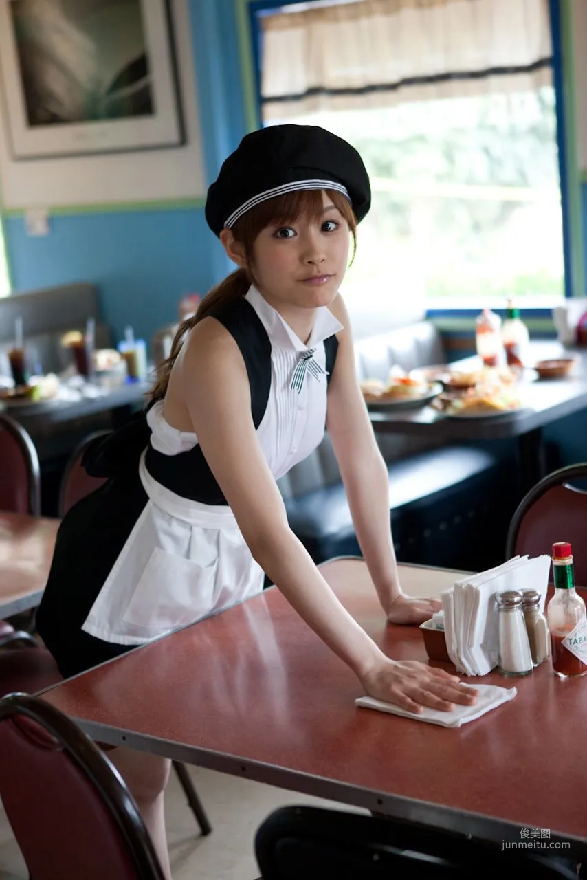 Ai Takahashi [Hello! Project Digital Books] Vol.74 Photo Set photo 97