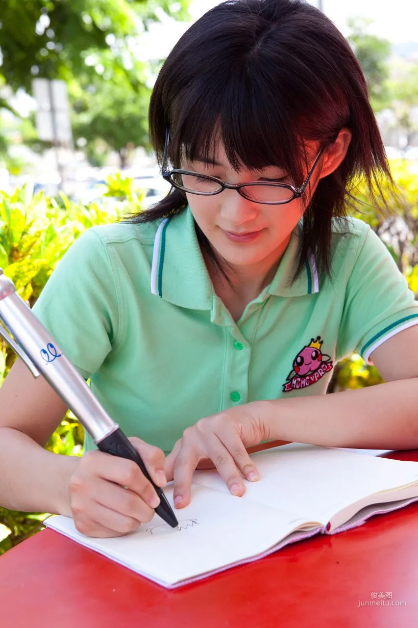 嗣永桃子 Tsugunaga Momoko [Hello! Project Digital Books] Vol.77 寫真集 12