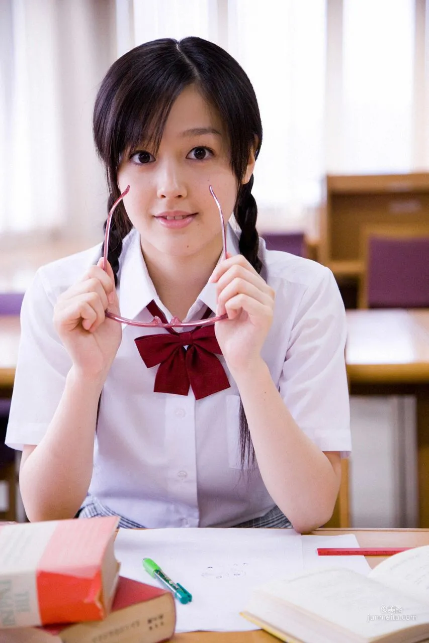 Koharu Kusumi 久住小春 [Hello! Project Digital Books] Vol.54 寫真集 73