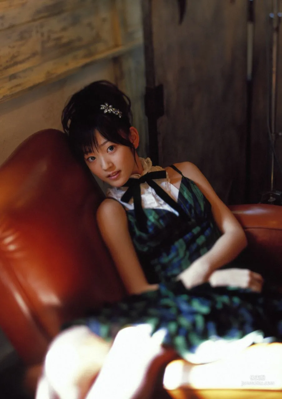 Airi Suzuki [Hello! Project Digital Books] Vol.43 Photo Set photo 57