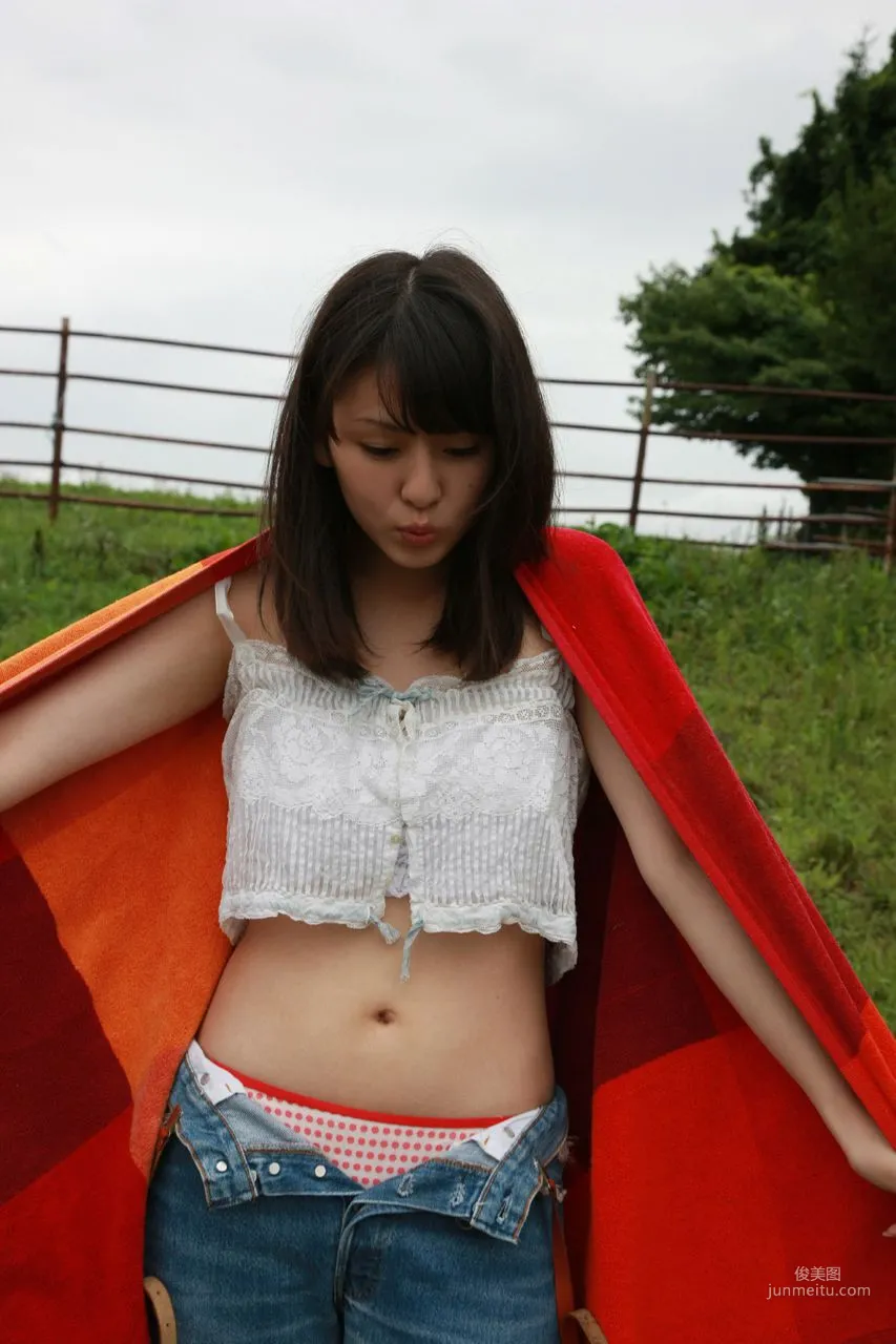Risako Sugaya [Hello! Project Digital Books] Vol.68 Photo Set photo 106