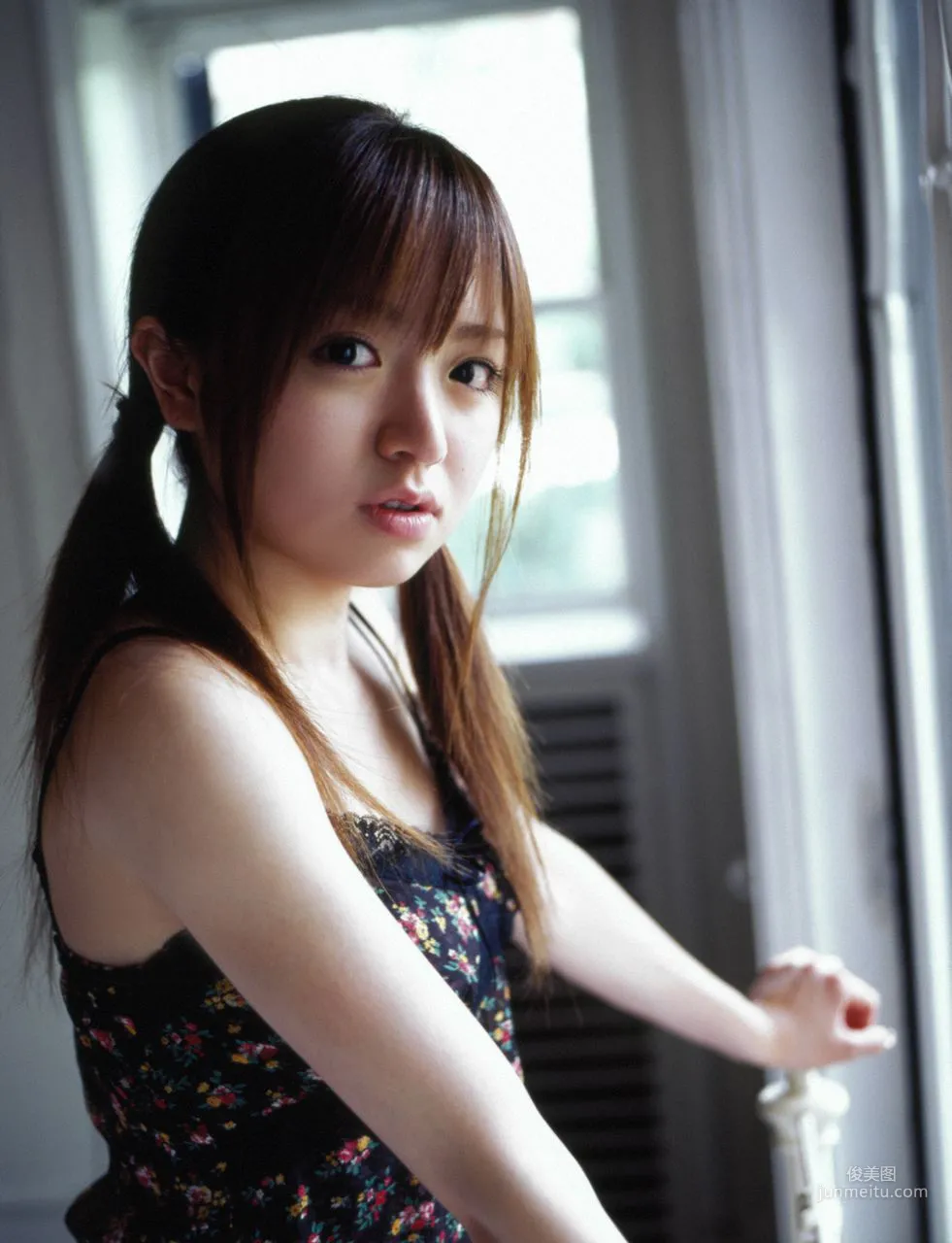 Asami Konno [Hello! Project Digital Books] Vol.40 Photo Set photo 27