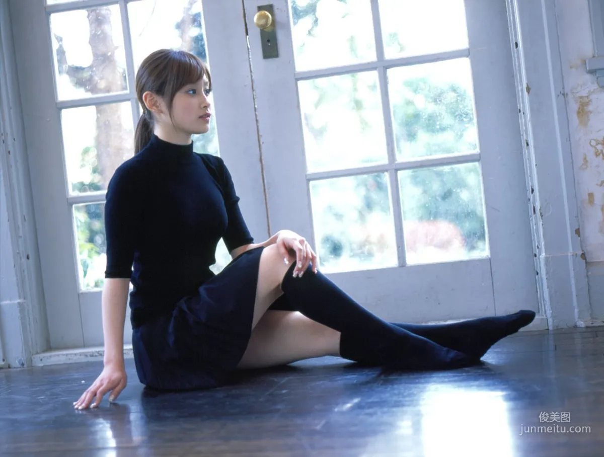 Takahashi Ai Ai Takahashi [Hello! Project Digital Books] Vol.28 Photo Set photo 26