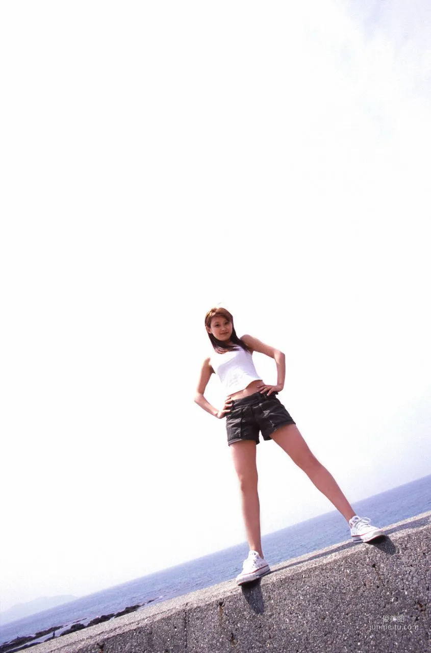 Ai Takahashi 高橋愛 [Hello! Project Digital Books] Vol.16 寫真集 13